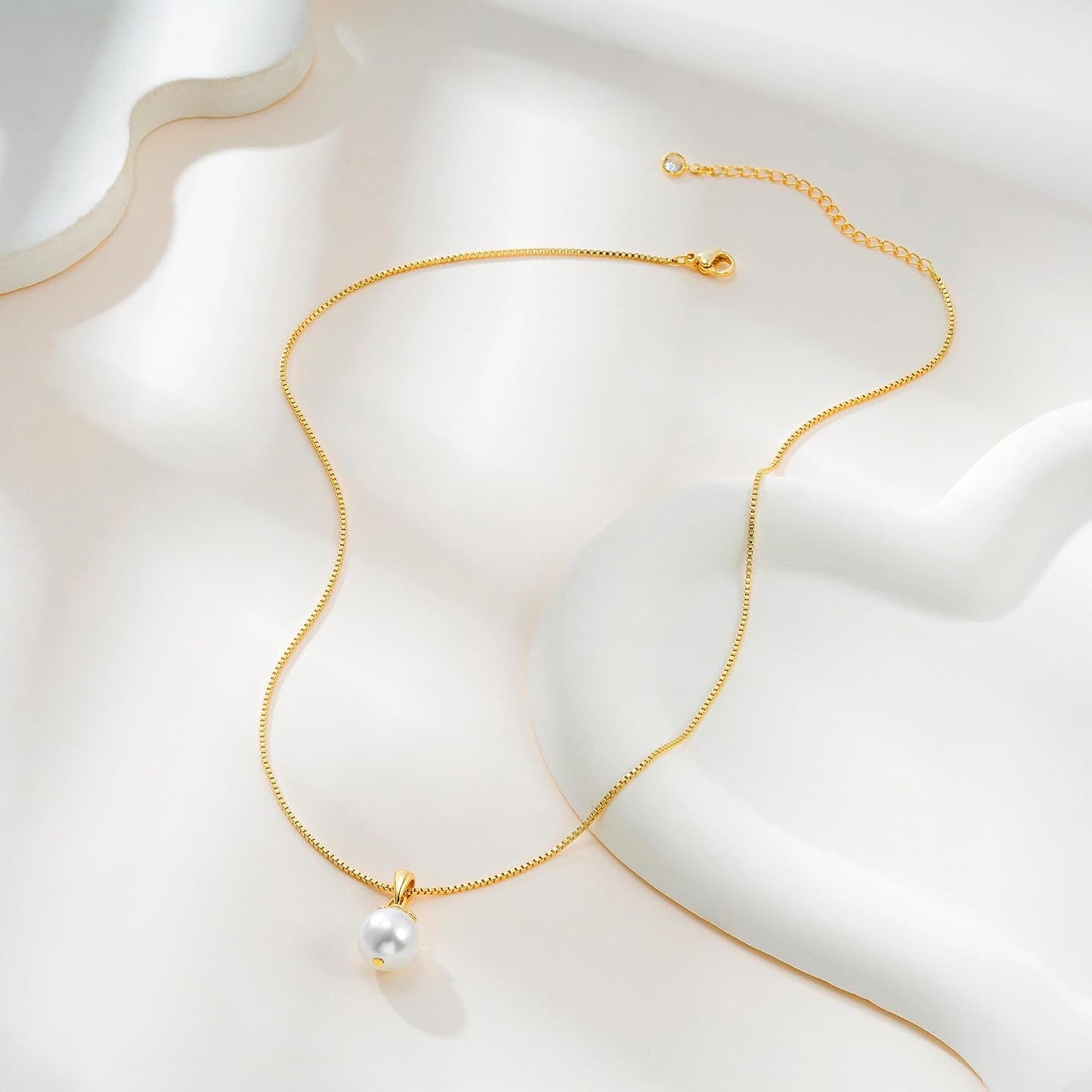 Eaciy Collares de perlas para mujer, modernos, chapados en oro de 1...
