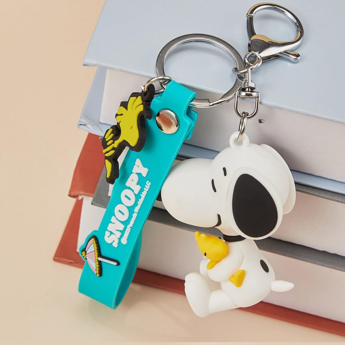 MINISO Snoopy Llavero Colección de Dijes para Bolsa Peanuts Lindo D...