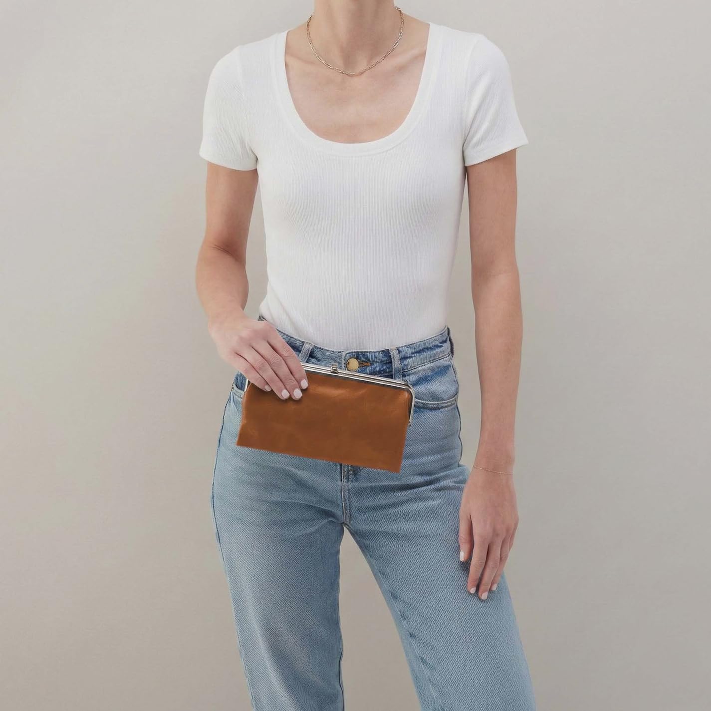 HOBO Cartera de mano de piel Lauren para mujer | Marco de inspiraci...