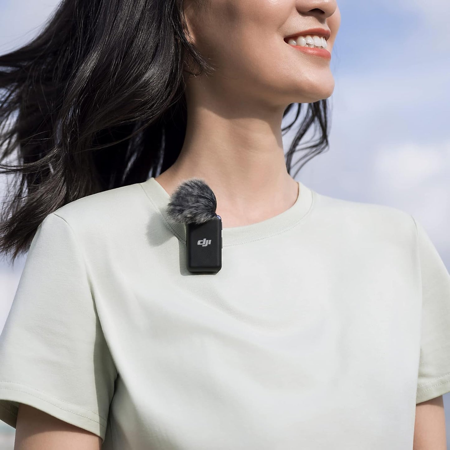 DJI Mic (2 TX + 1 RX + Estuche de Carga), Micrófono Lavalier Inalám...
