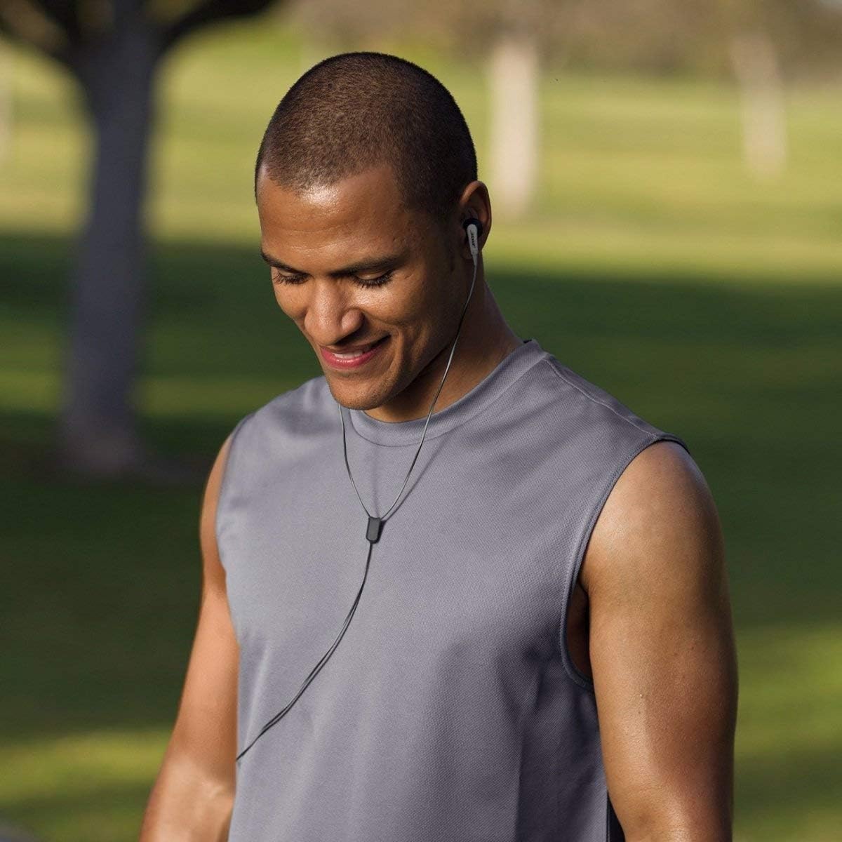 Bose SoundSport - Auriculares intrauditivos para dispositivos Apple...