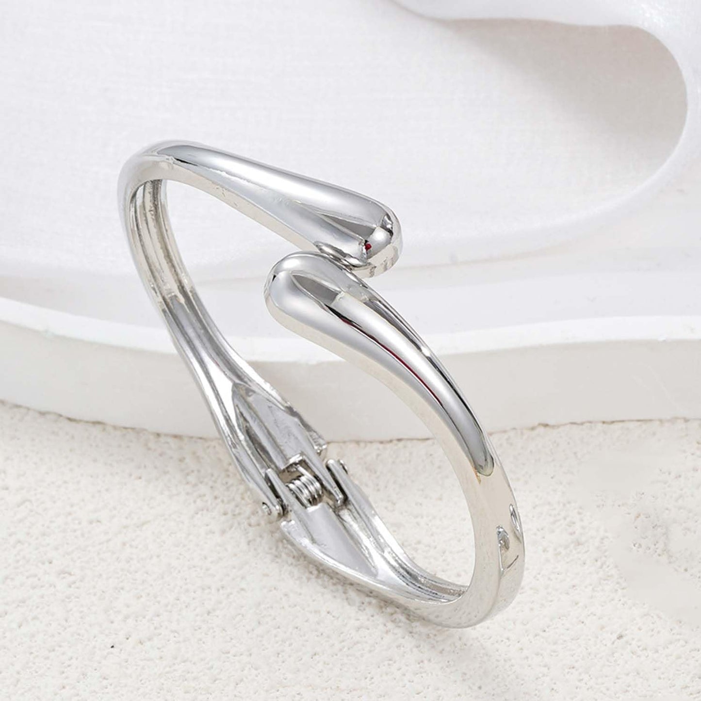 MTINAPS Brazalete de oro para mujeres y adolescentes, pulsera de mo...