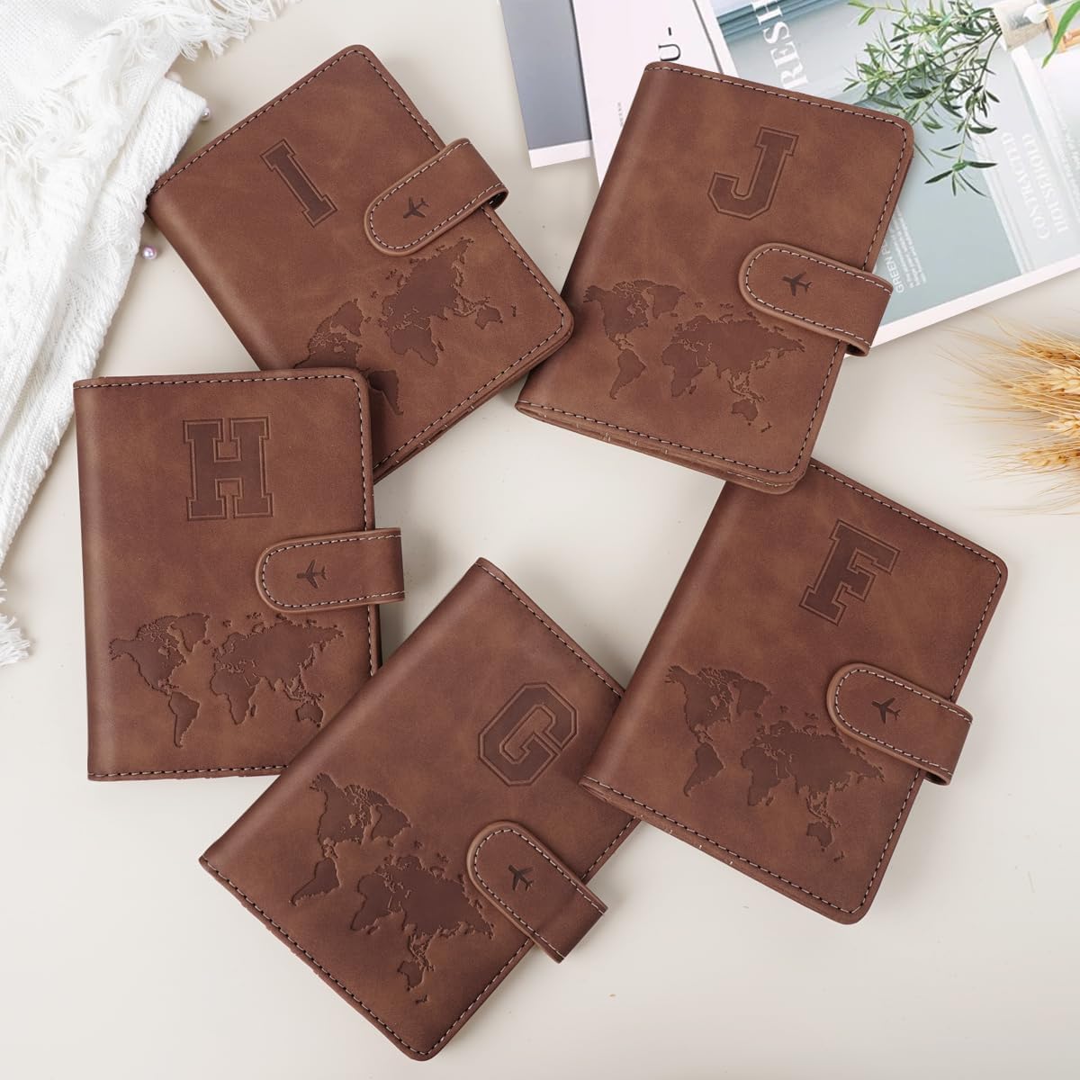 Simikol - Funda para pasaporte con iniciales personalizadas, esenci...
