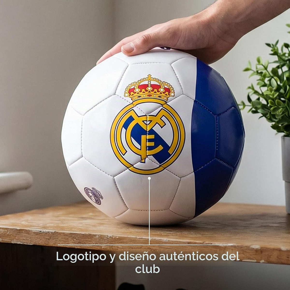 Maccabi Art Bola de fútbol oficial del Real Madrid