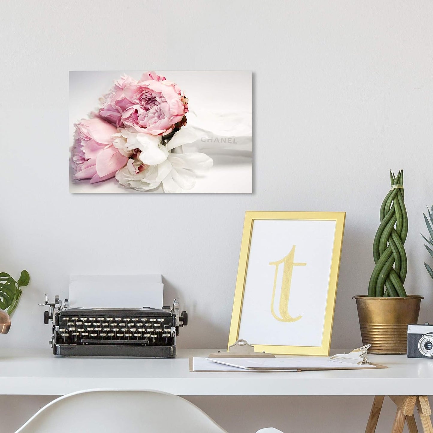 Oliver Gal - Lienzo impreso con diseño de peonías y magnolia para s...