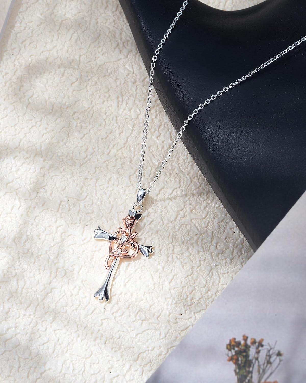 Collar de cruz ACECHA para mujer | Collar colgante de fe de plata c...