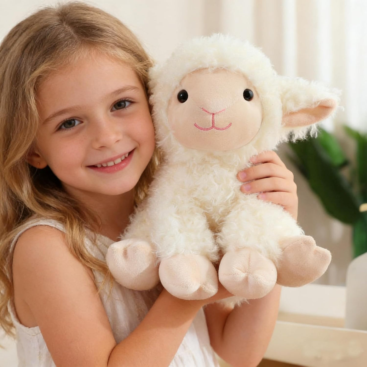 YUKOUQIAN Peluche de oveja de 8 pulgadas para niñas y niños, Navida...