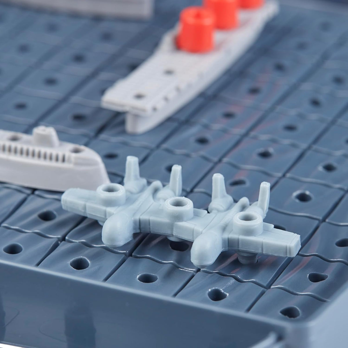 Hasbro Gaming - Juego de mesa de estrategia de batalla naval con av...