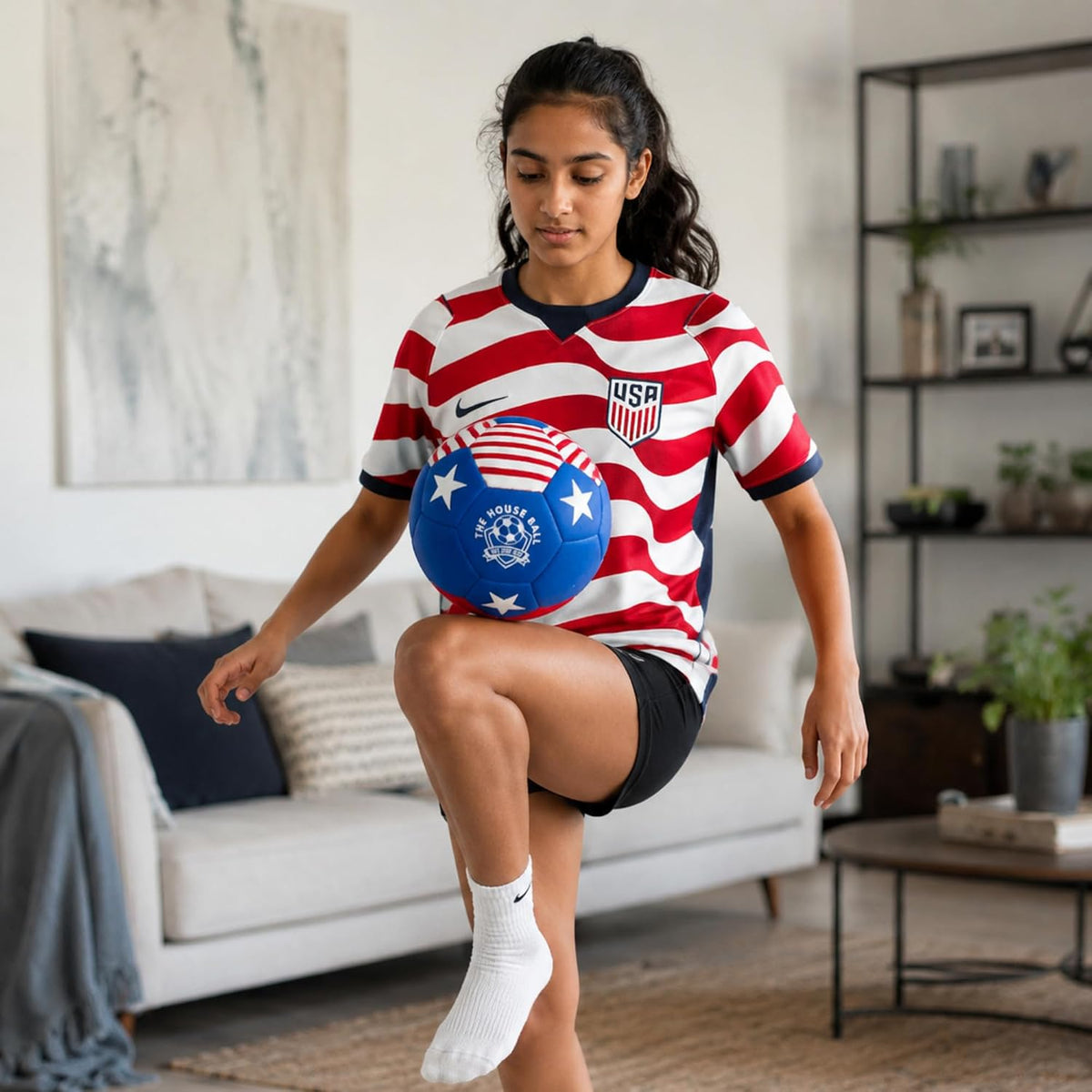 The House Ball - La pelota de fútbol original suave y segura para i...