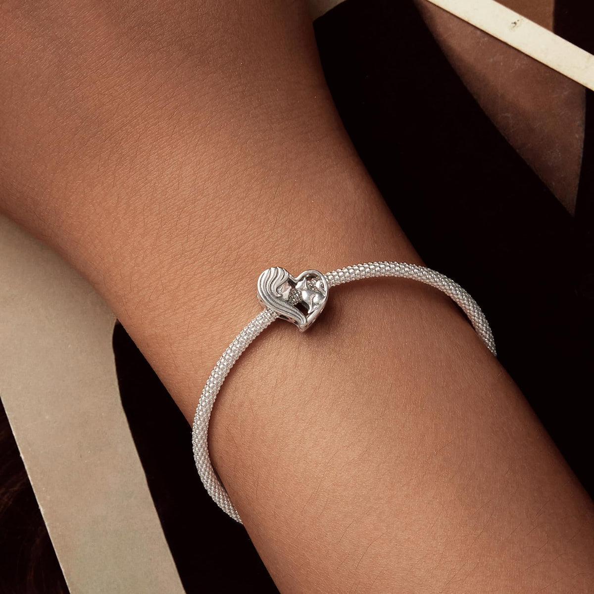 MUNDELL Abalorio con forma de corazón de mamá chapado en oro blanco...