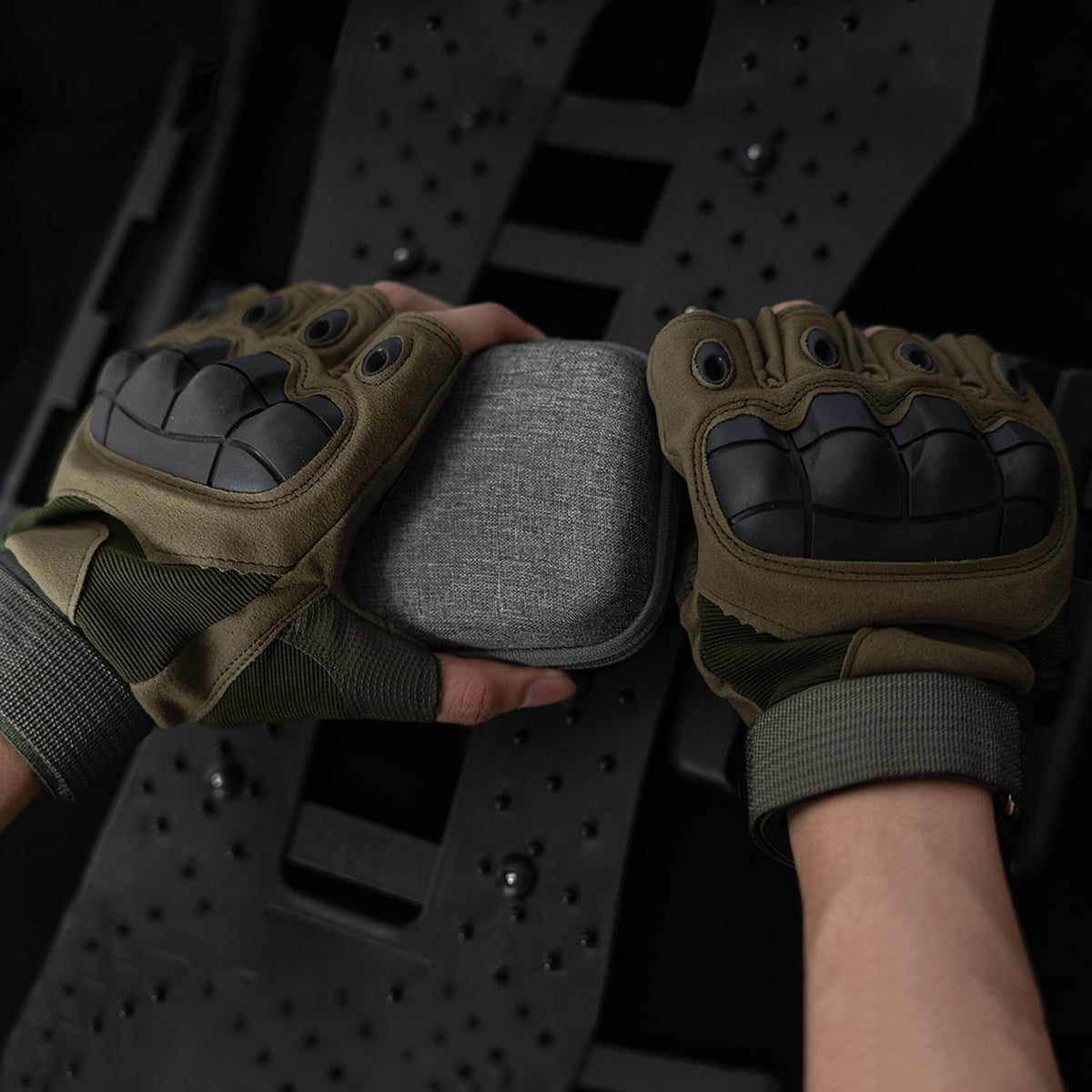 GCSIOM - Guantes tácticos sin dedos transpirables, antideslizantes,...