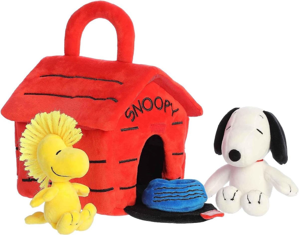 Aurora Peanuts - Juego adorable de casa para perros de Snoopy de 7...