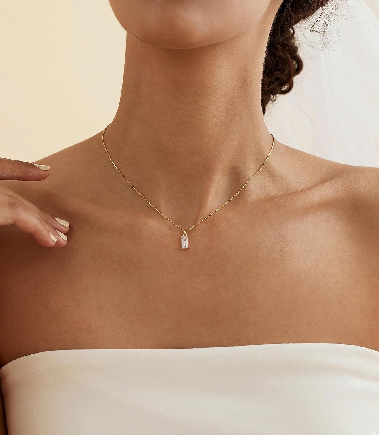 FUNEIA Collares de diamante para mujer, collar de piedra de nacimie...