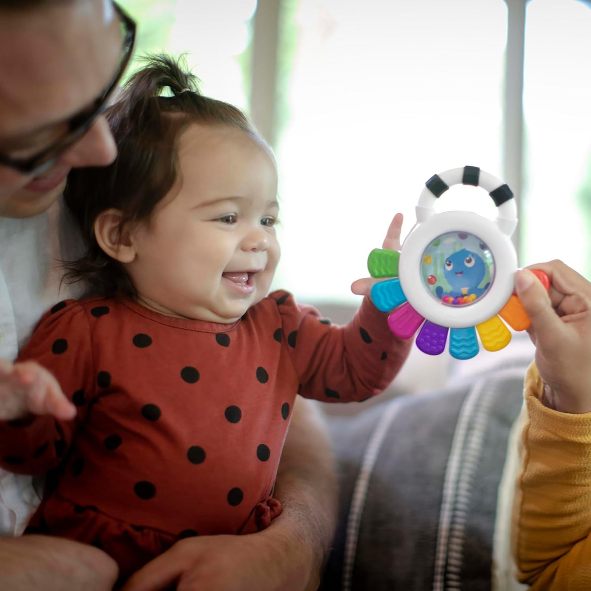 Baby Einstein Outstanding Opus The Octopus - Sonajero sensorial y m...