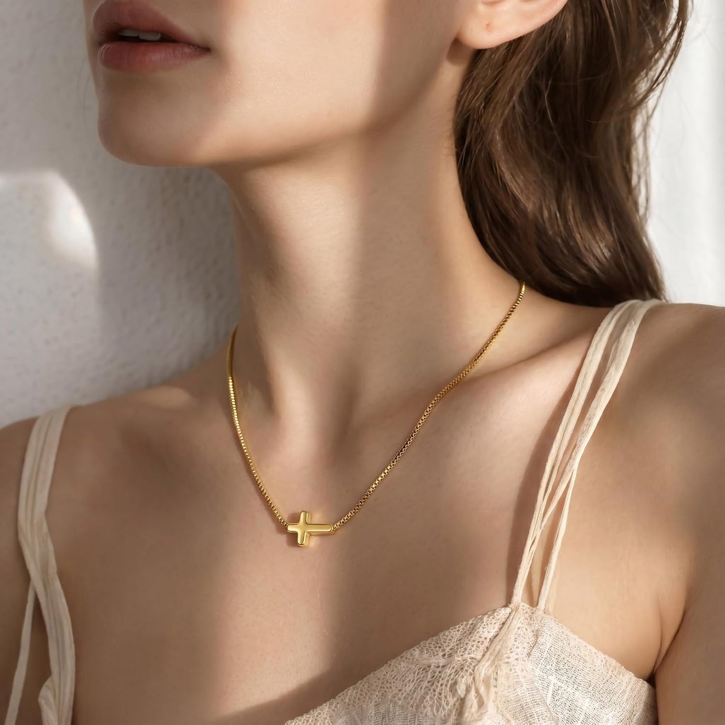 Selncfyt Collar de cruz para mujer, chapado en oro de 14 quilates,...