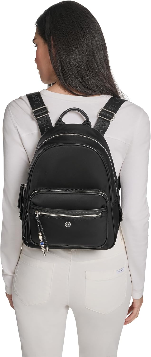 Calvin Klein Mochila organizativa Caius para mujer, Negro\/Plateado...