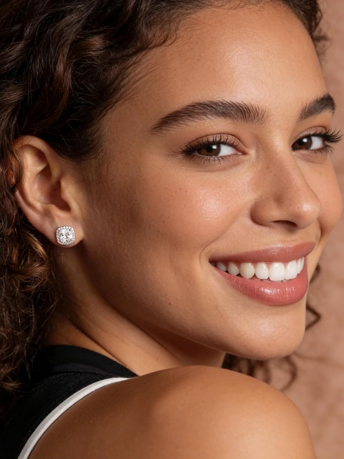 4 pares de aretes de plata para mujer, chapados en plata de 18 quil...