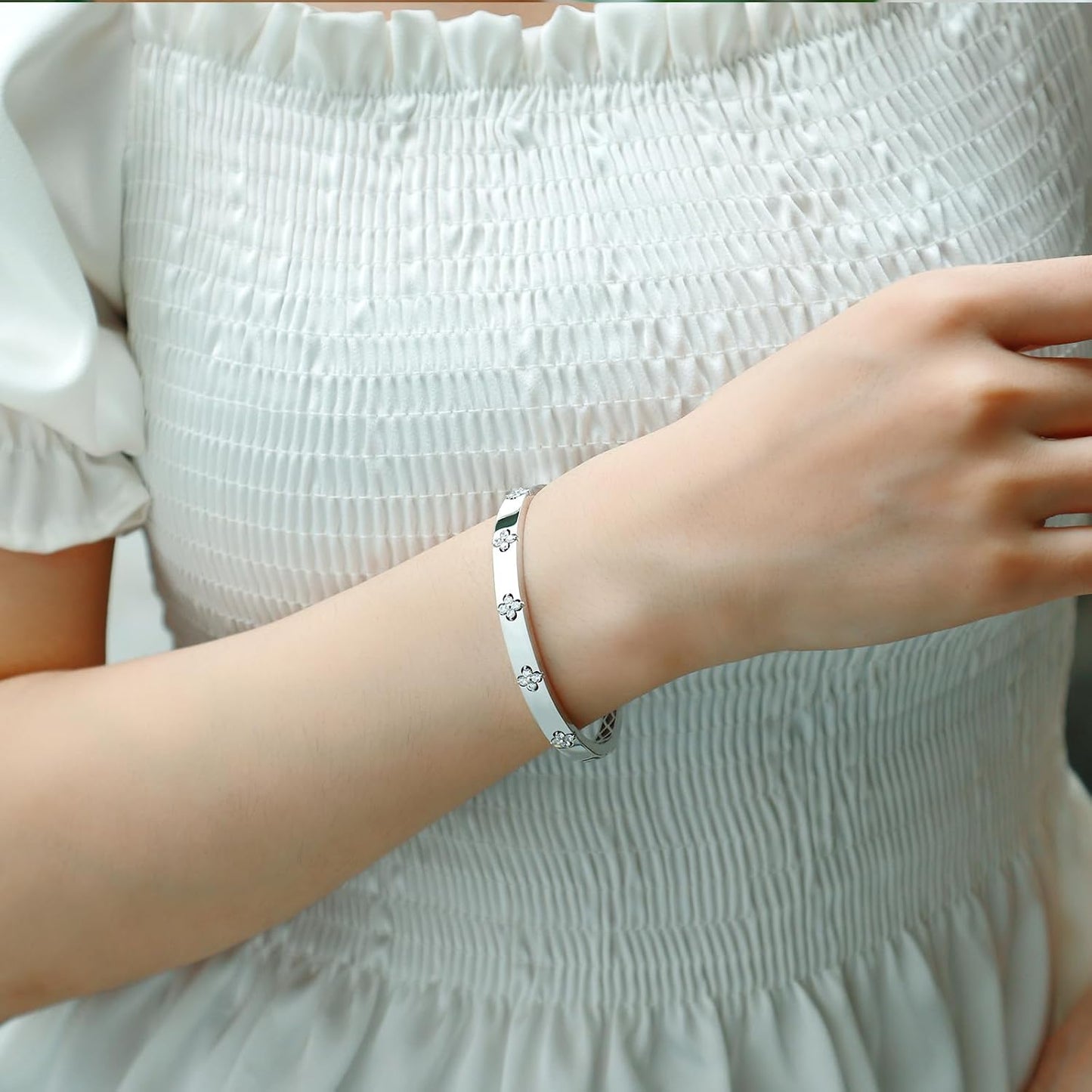 TIMELESSTAR Pulseras de trébol para mujer, hipoalergénicas, moissan...