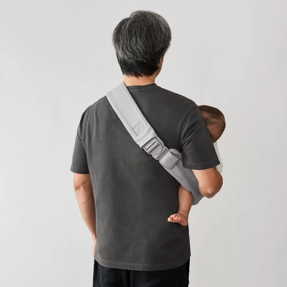 Ergobaby Upsie Hip Sling \u2013 Portabebés Gris Perla \u2013 Portab...
