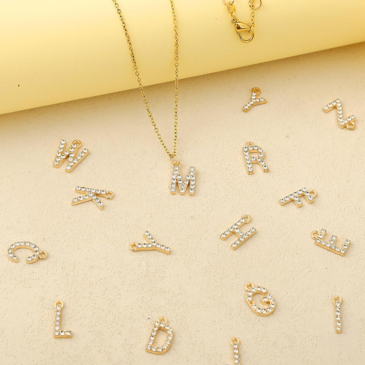 SANNIX - 26 dijes de letras mayúsculas con diamantes de imitación c...