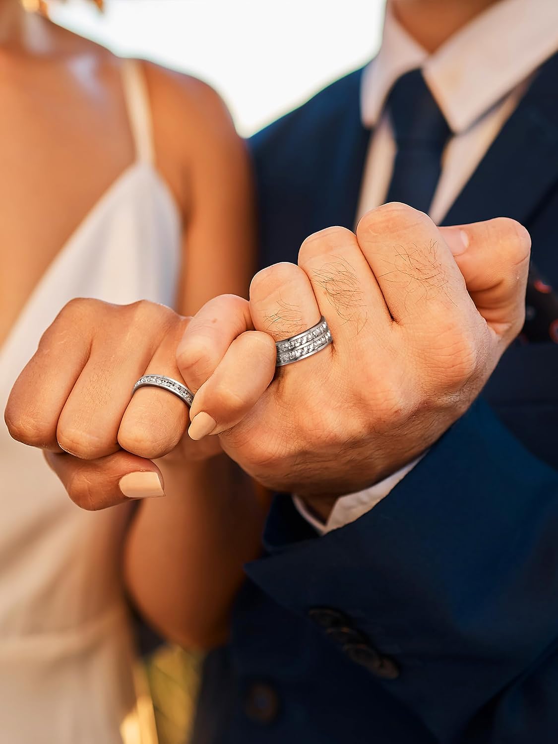 ZDZM Anillo de banda de circonita cúbica deslumbrante para mujeres,...