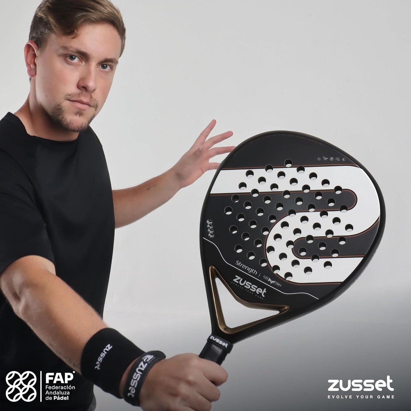 Pala de Padel ZUSSET Strength 2025 | Avanzada Forma Redonda Pala de...