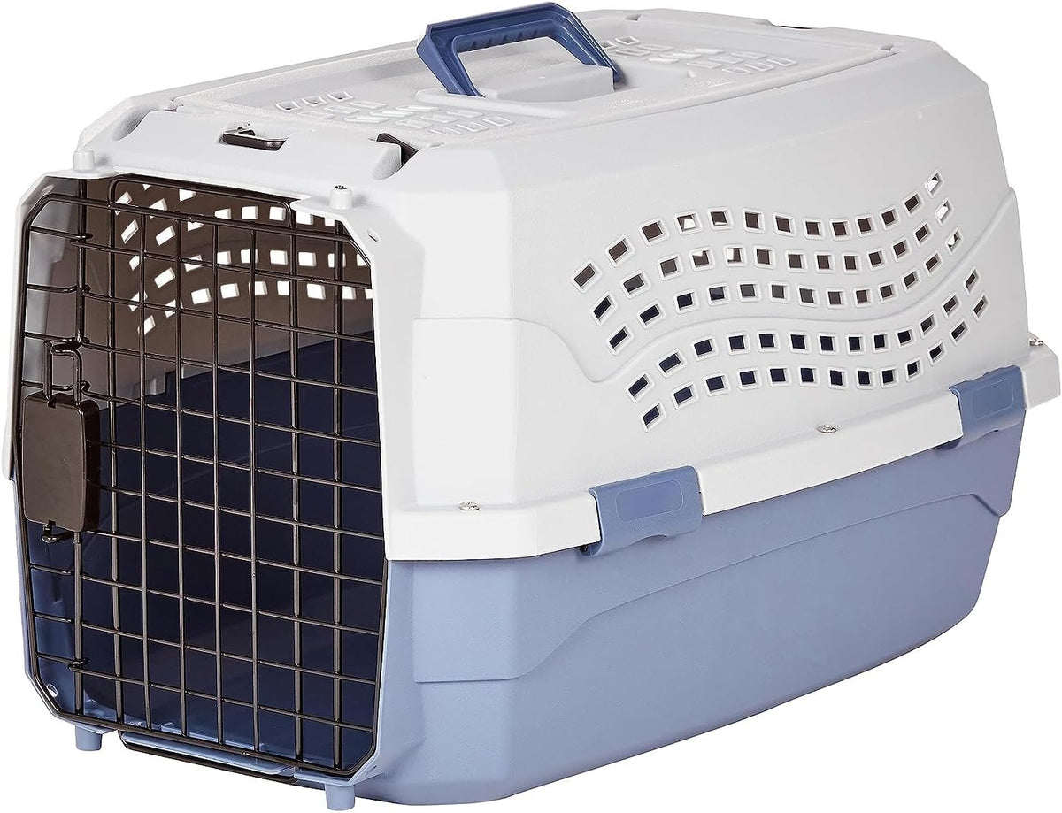 Amazon Basics Transportador de viaje duro para perros, gatos y masc...