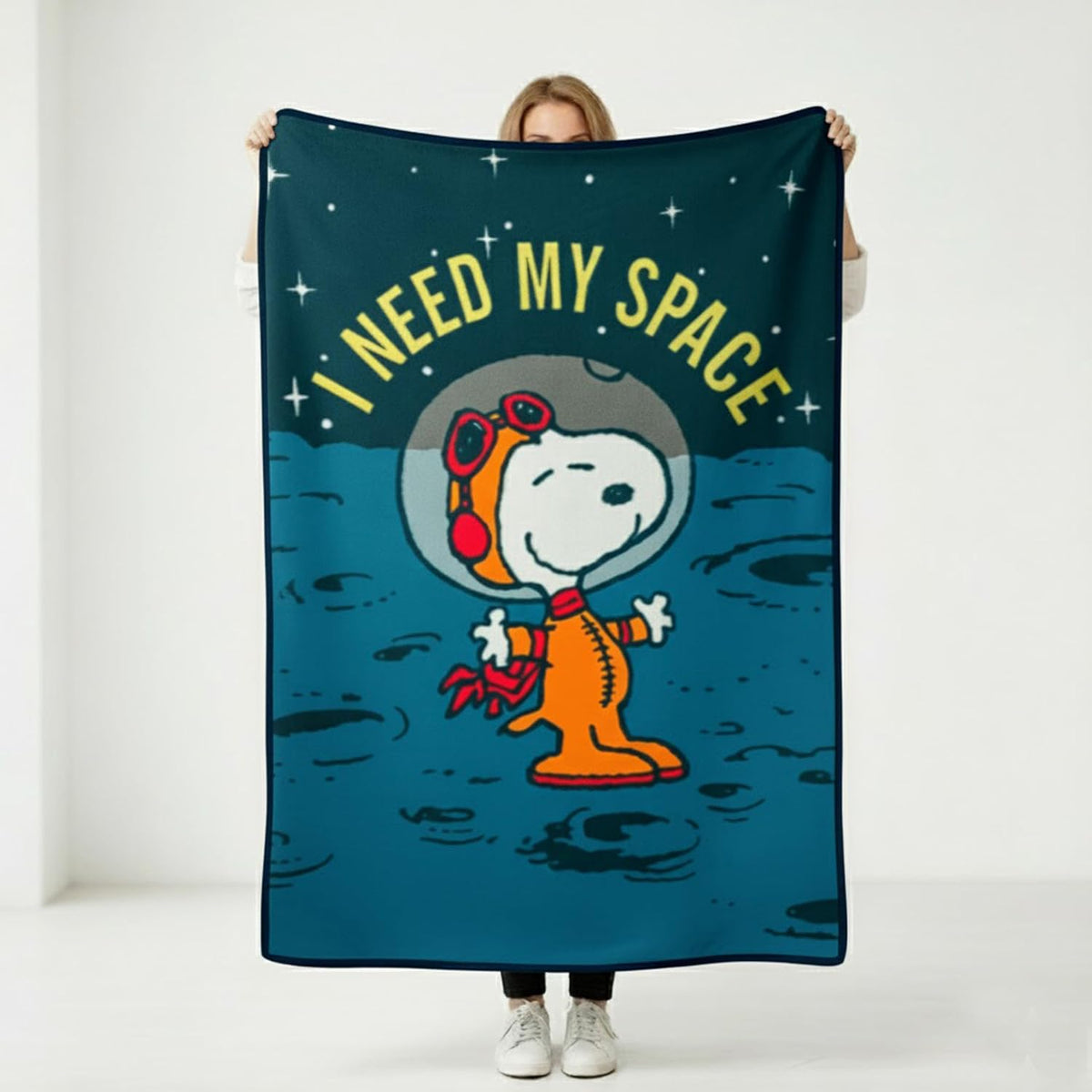 Manta de forro polar Silver Buffalo Peanuts Snoopy Necesito mi espa...