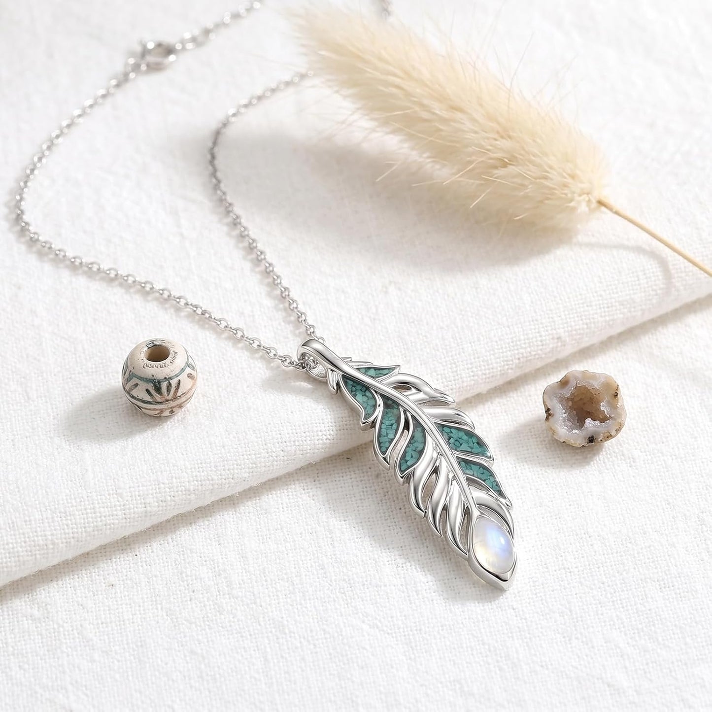 Teetyyt Collar de Plumas de Turquesa para Mujer Chapado en Oro Blan...
