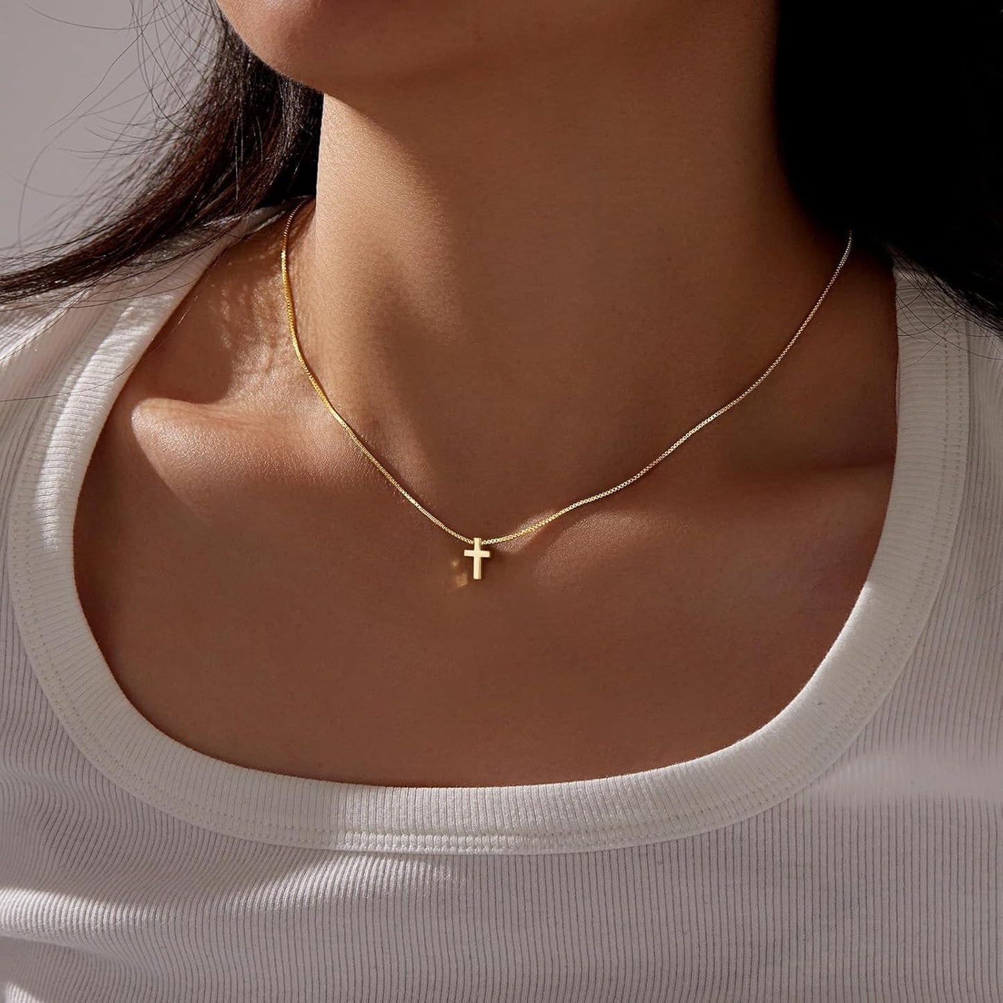Fesciory Collar de cruz para mujer, chapado en oro de 14 quilates,...