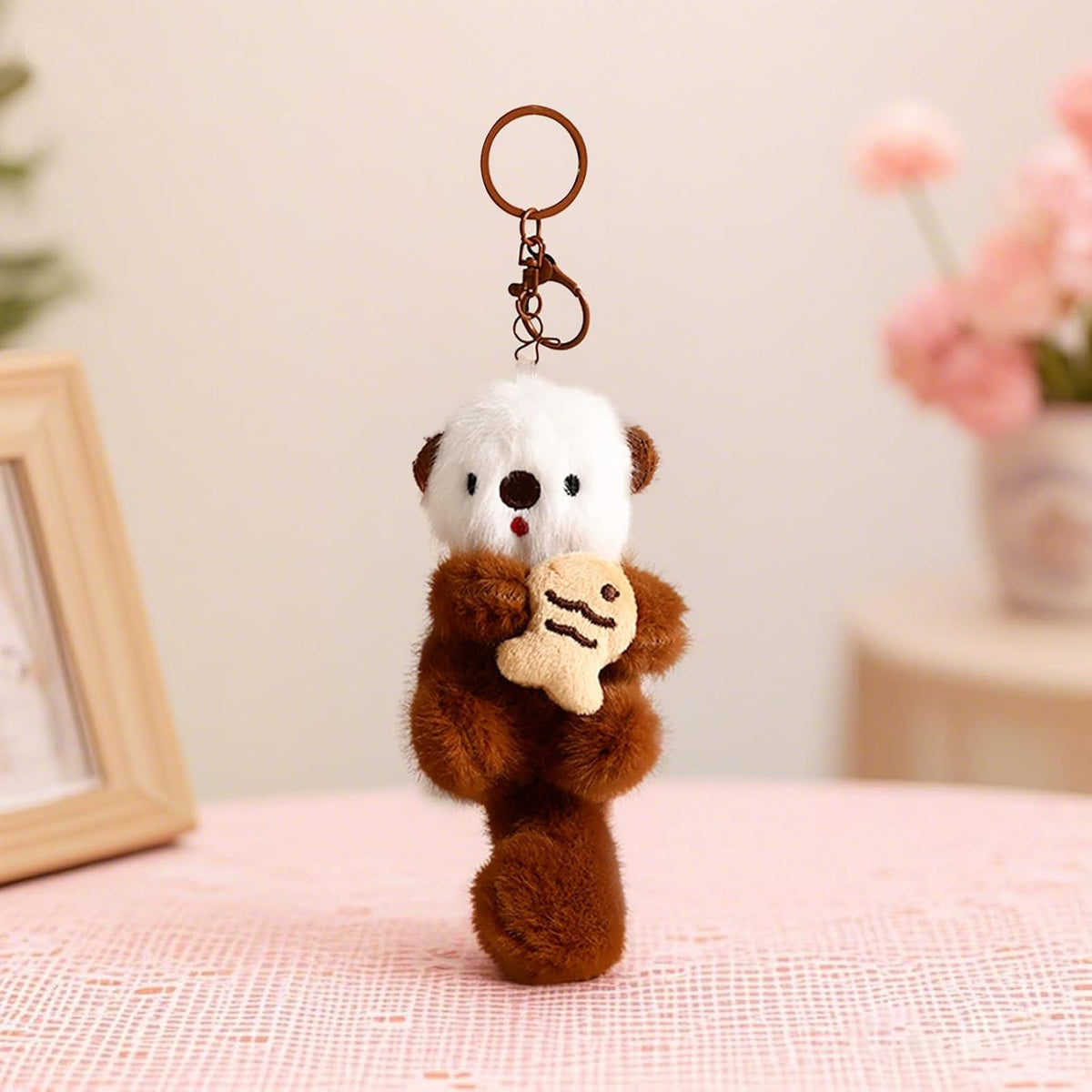 Llavero de peluche con dije de nutria para mujeres, adolescentes y...
