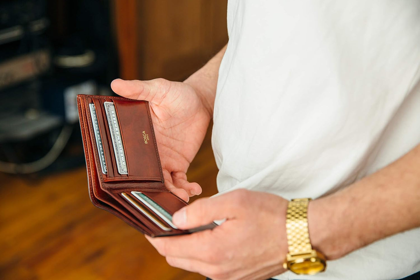 Bosca Cartera de 8 bolsillos para hombre en piel vieja - RFID, Marr...