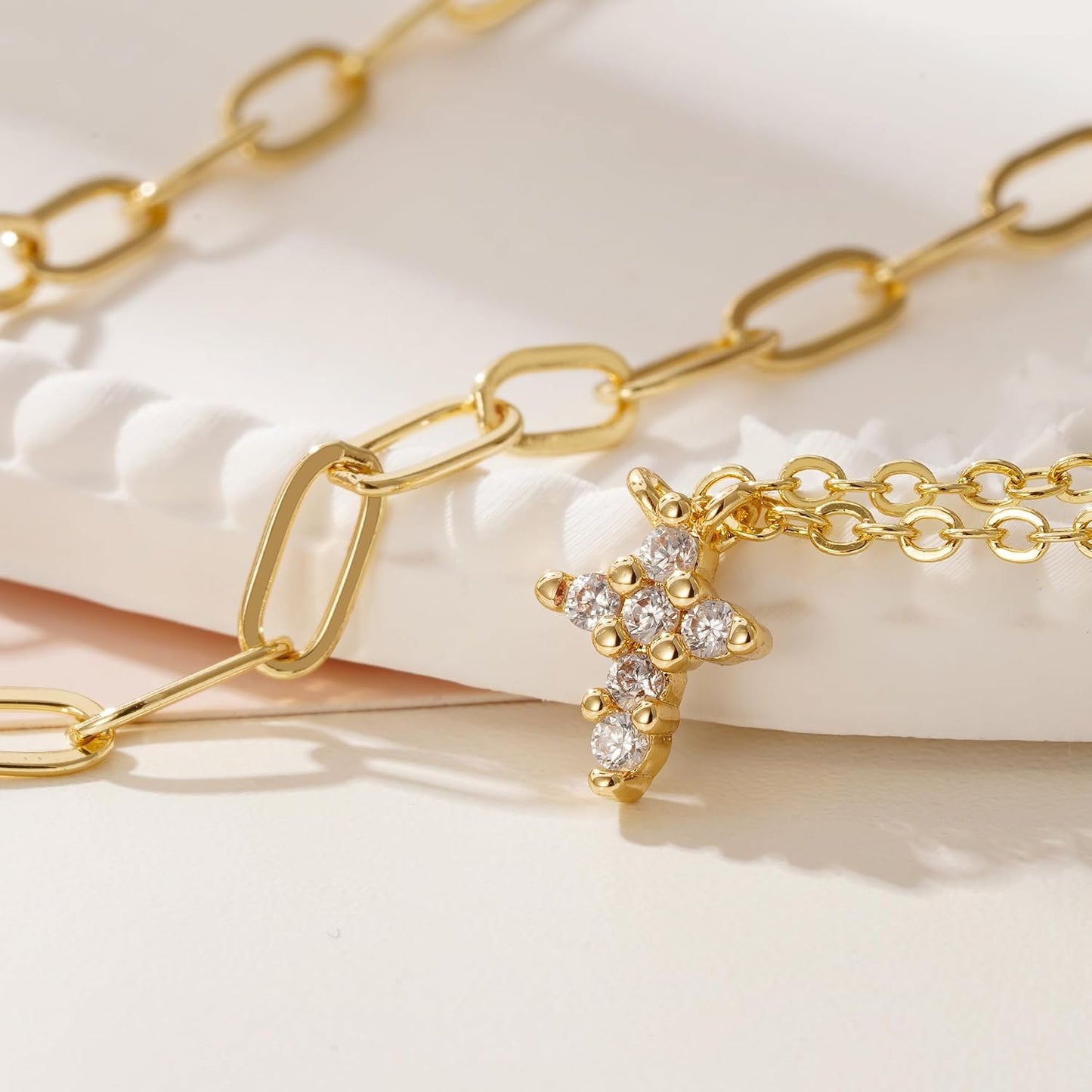 Turandoss Collar de Cruz de Oro para Mujeres - Delicado Collar de C...
