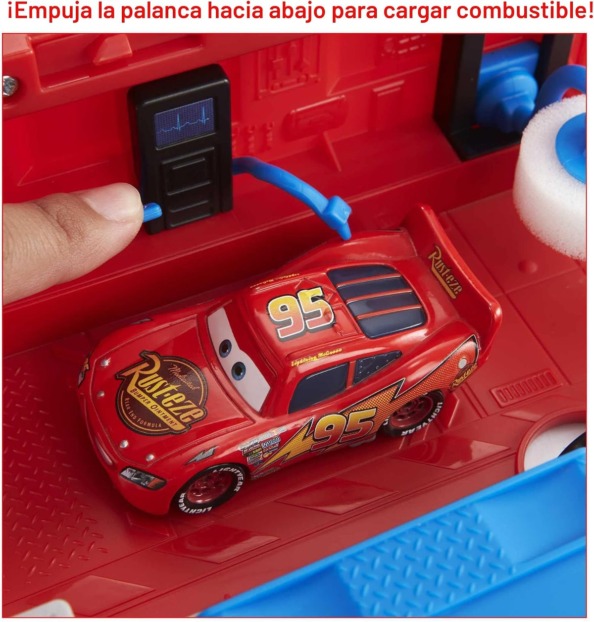 Mattel Disney and Pixar Cars Transforming Mack Playset, camión de j...