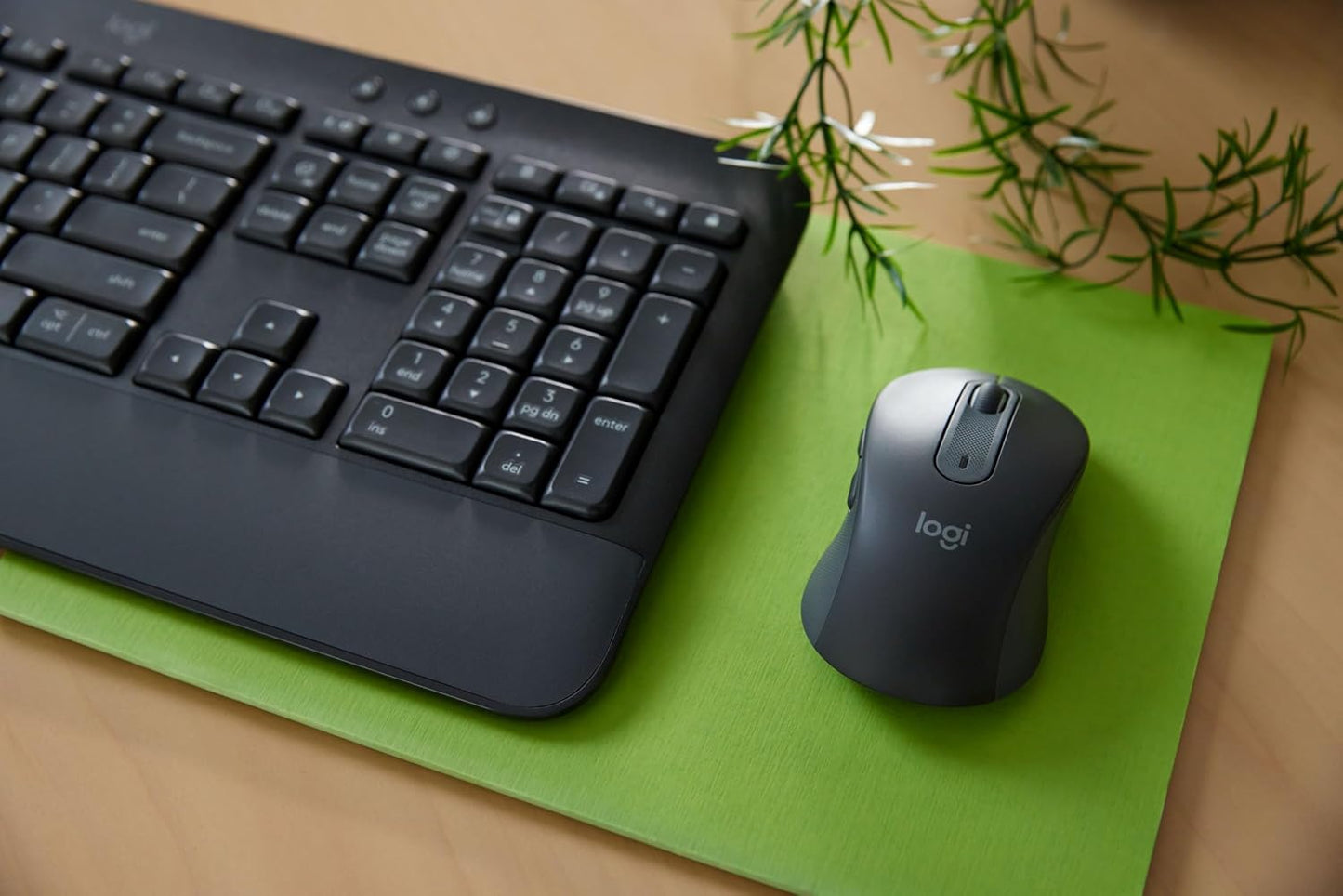 Logitech Signature MK650 Combo para Negocios, Ratón y Teclado Inalá...