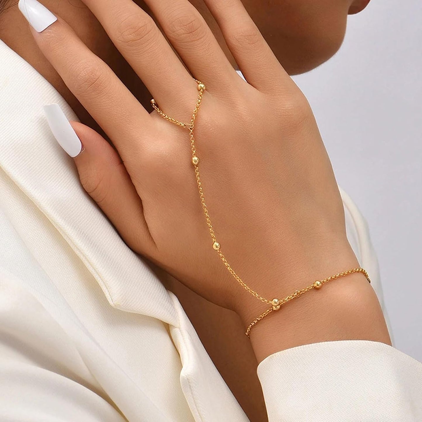 3 piezas de pulseras de cadena de mano chapadas en oro de 14 quilat...