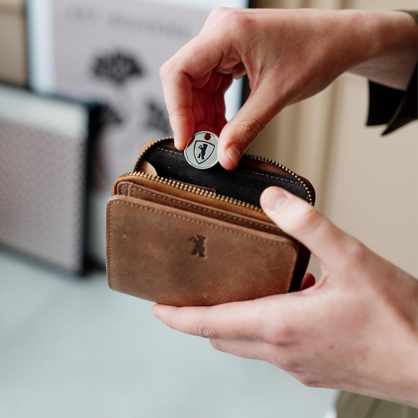 BERLINER BAGS Cartera pequeña de cuero genuino Mujer Sara, Caja de...