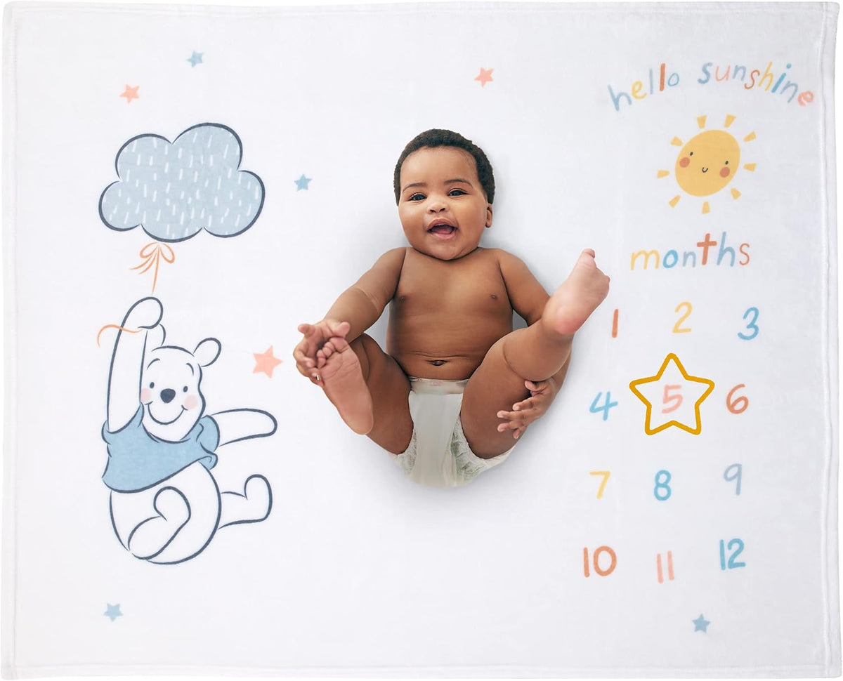 Disney Winnie The Pooh Manta de Bebé de Hitos Súper Suave Blanca, A...