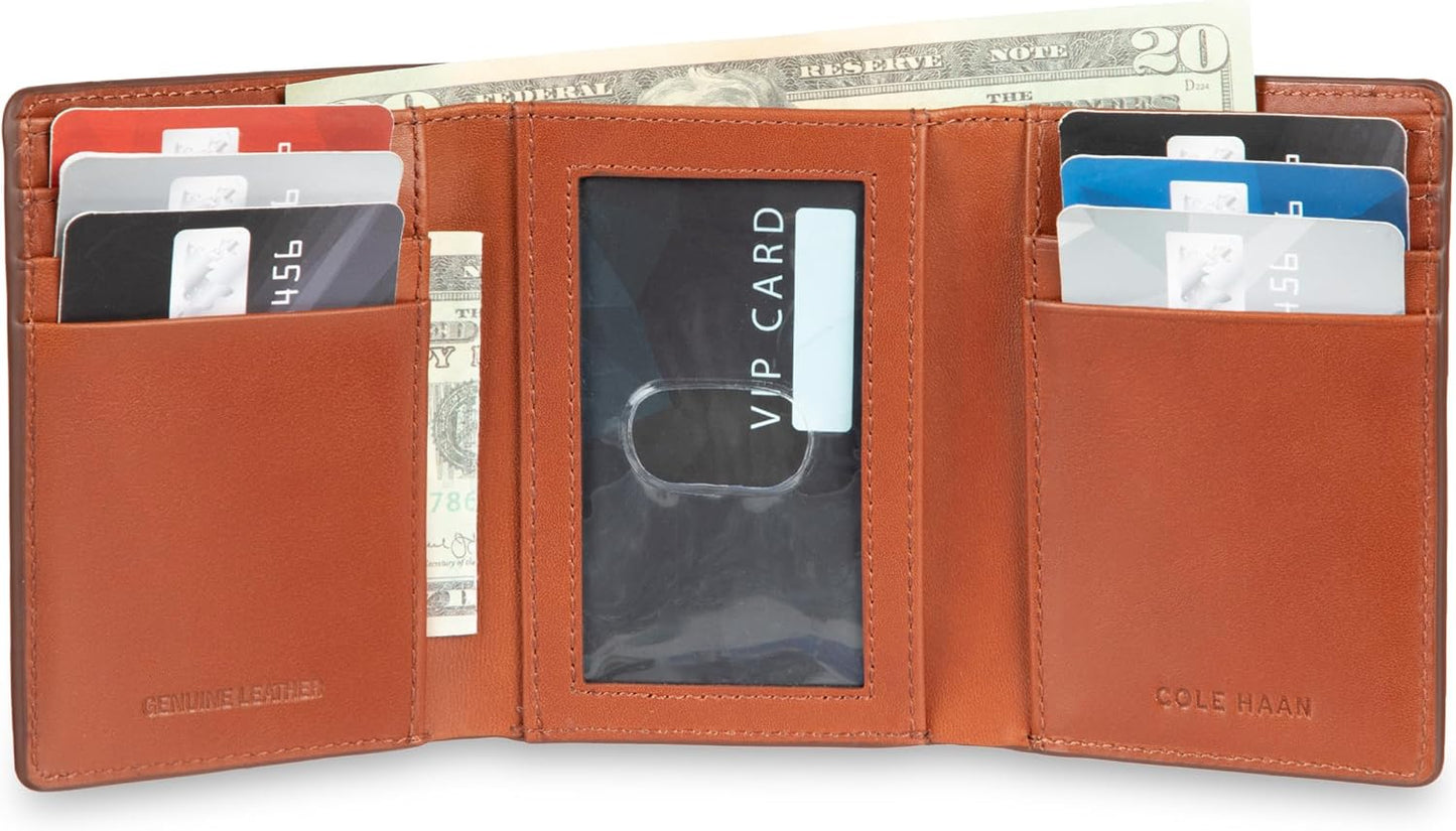 Cole Haan Billetera compacta de cuero para hombre con triple pliegu...