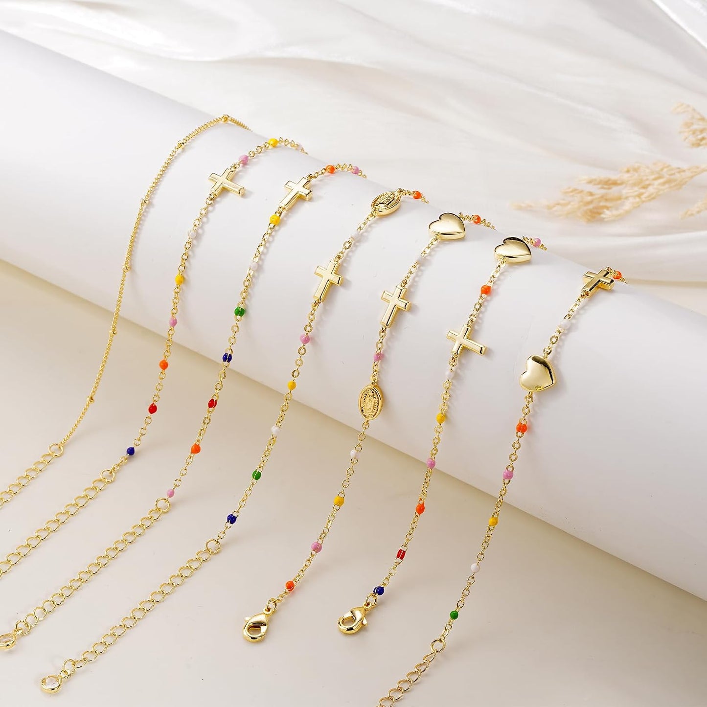 Turandoss Pulsera de cruz para mujer, chapada en oro de 14 quilates...