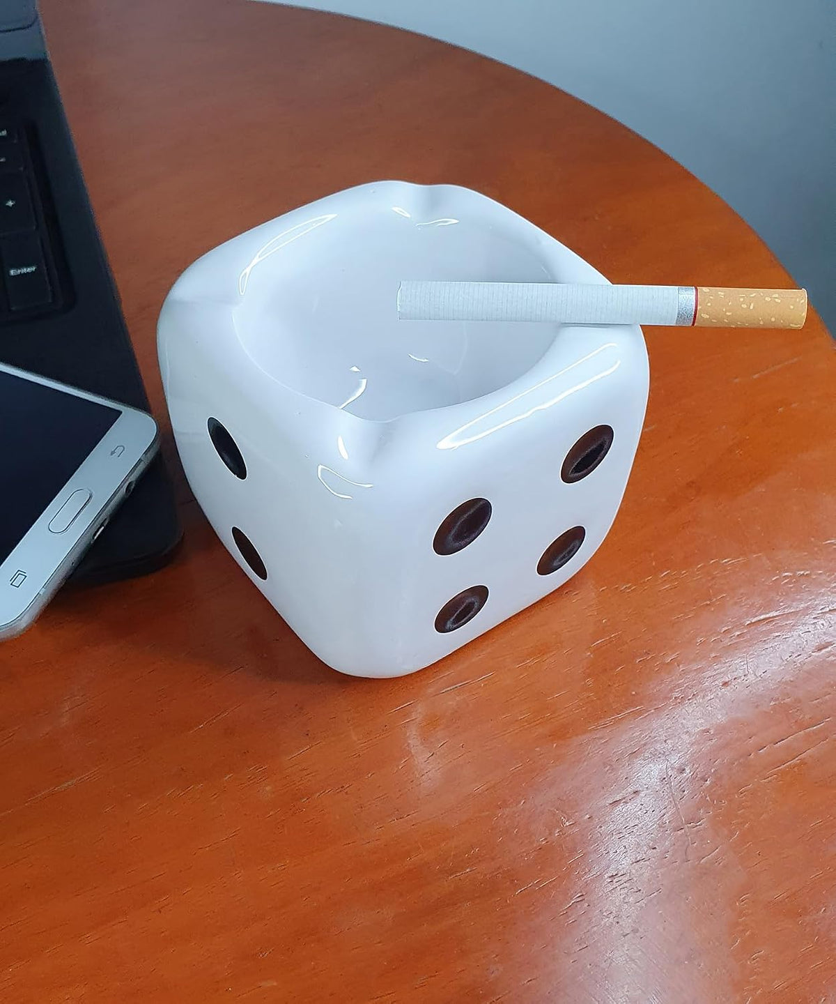 Jeuristic Ceniceros para Cigarrillos Dados Cenicero - Blanco | Ceni...