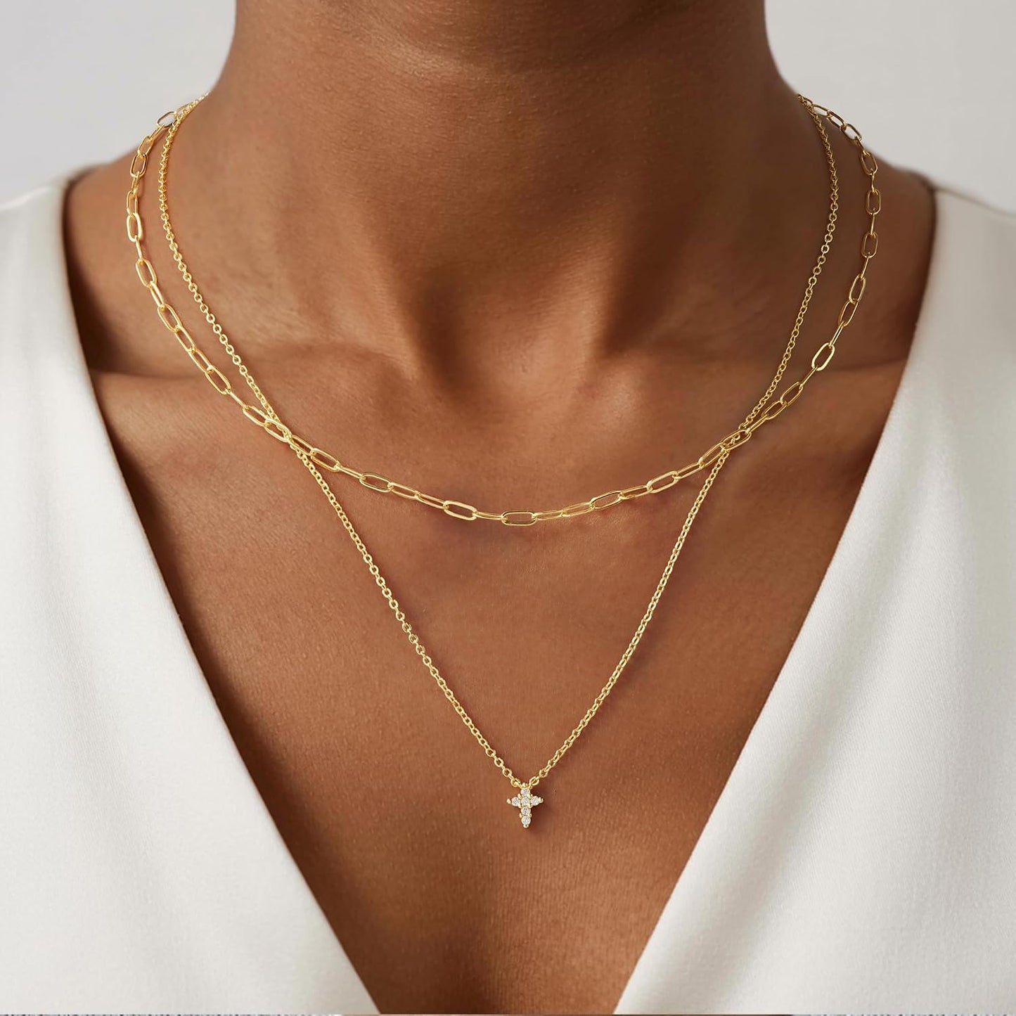 Turandoss Collar de Cruz de Oro para Mujeres - Delicado Collar de C...