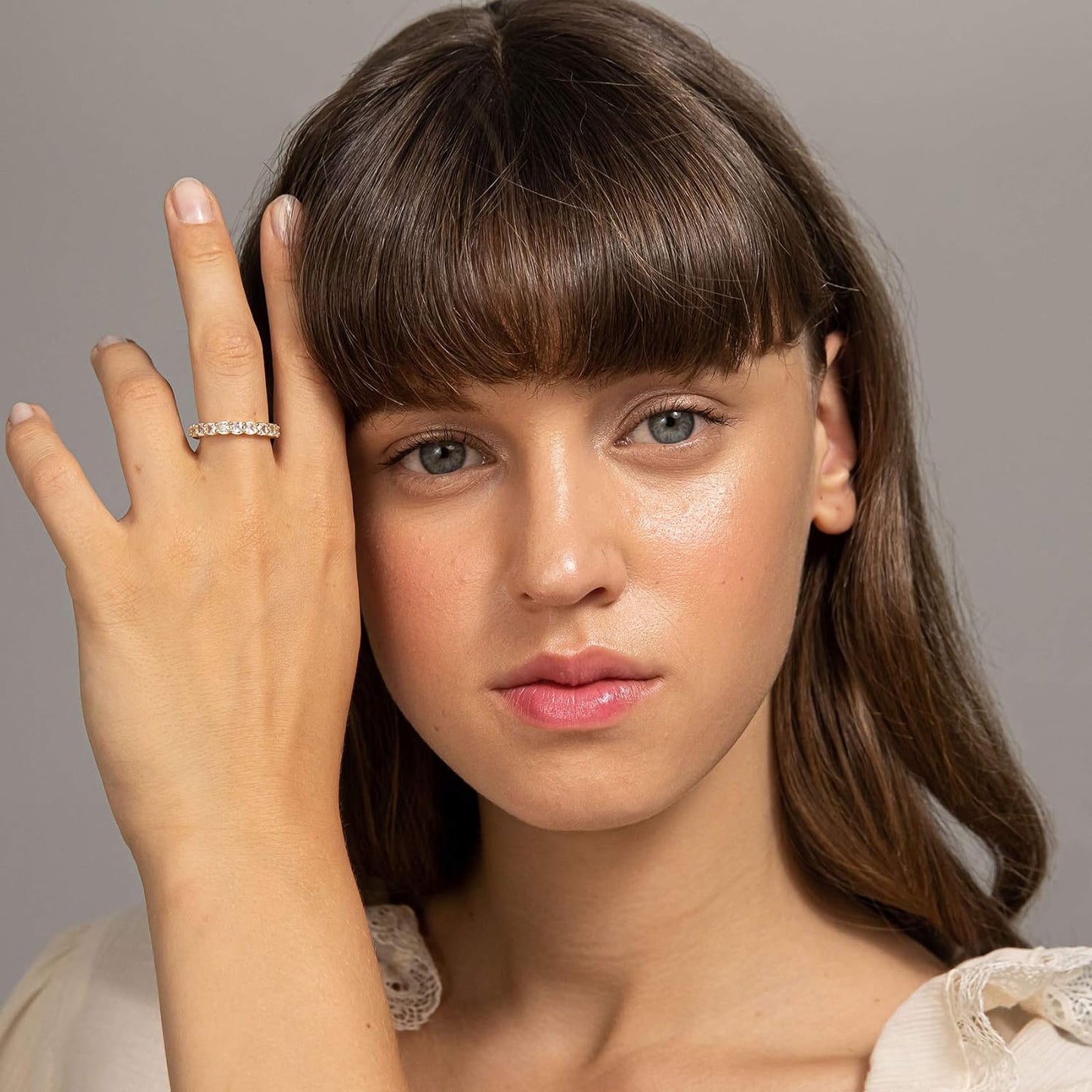PAVOI Anillo de eternidad chapado en oro de 14 quilates para mujer...