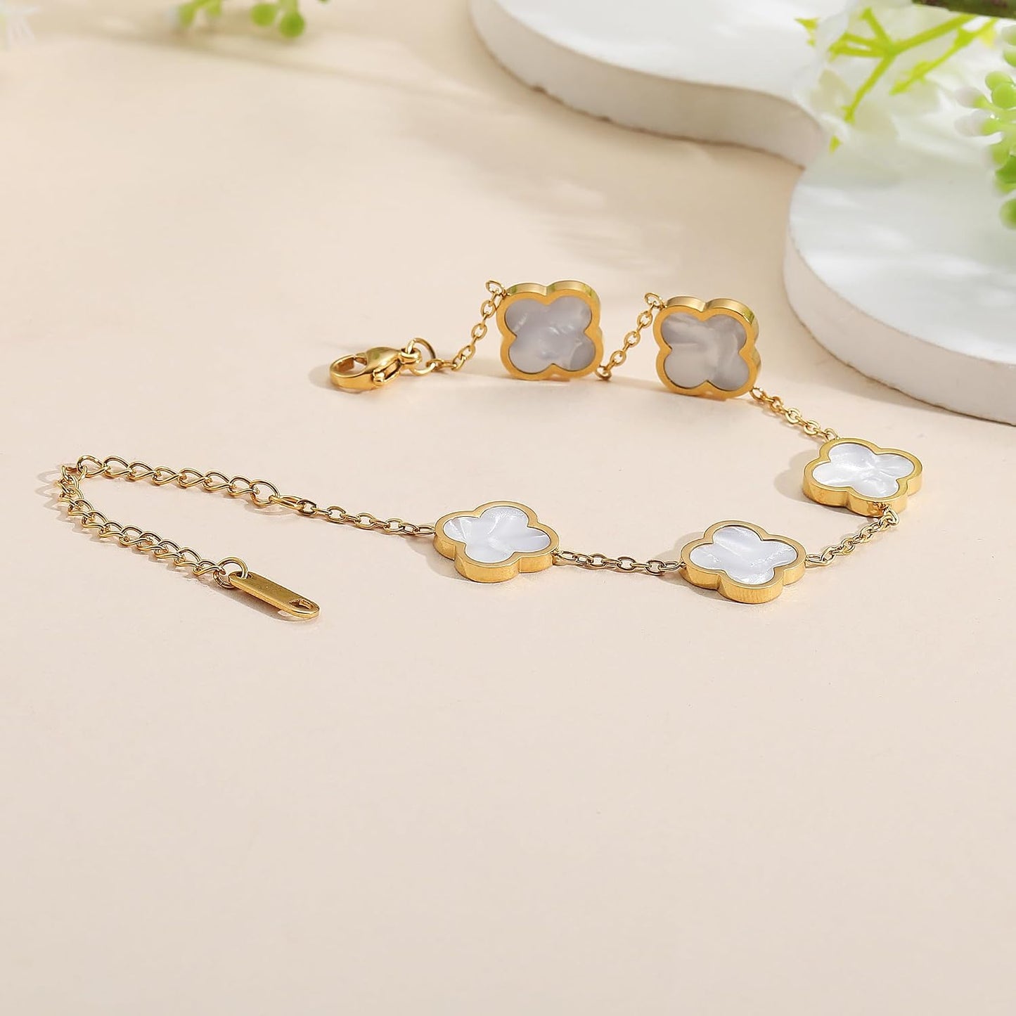 AIPPK Pulsera de Trébol de la Suerte Chapada en Oro de 18K para Muj...