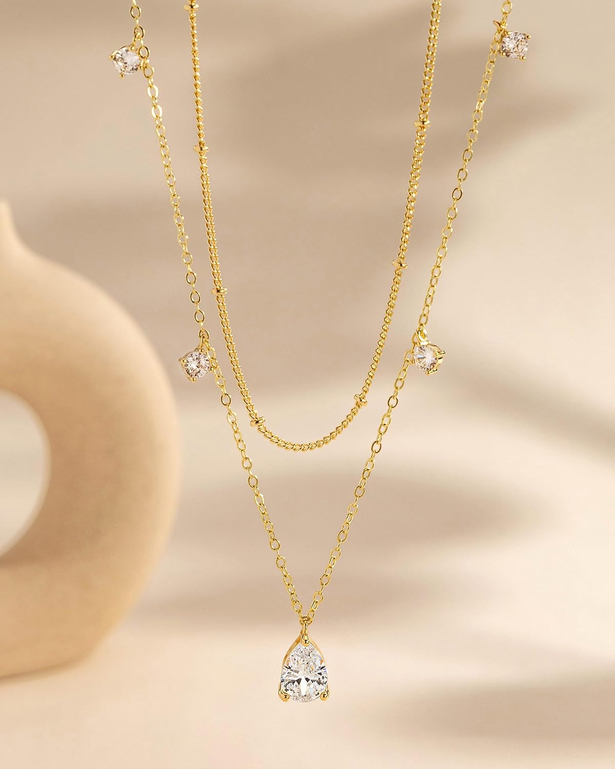 GUOKE Collares de oro en capas para mujer, chapado en oro de 14 qui...