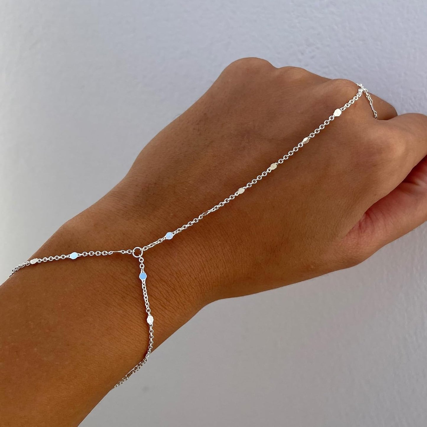 3 piezas de pulseras de cadena de mano chapadas en oro de 14 quilat...