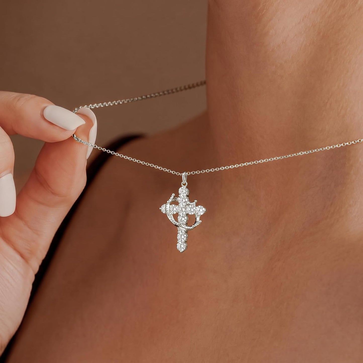 NECOCY Regalos de Pascua, collares mejorados con cruz de corona par...