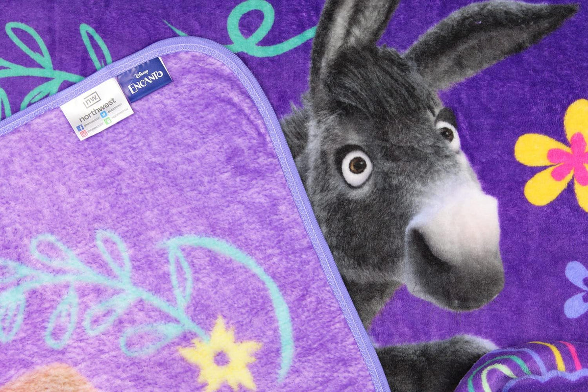 Disney Encanto Luisa Flex Donkey Lift - Manta de felpa (46 x 60 pies)