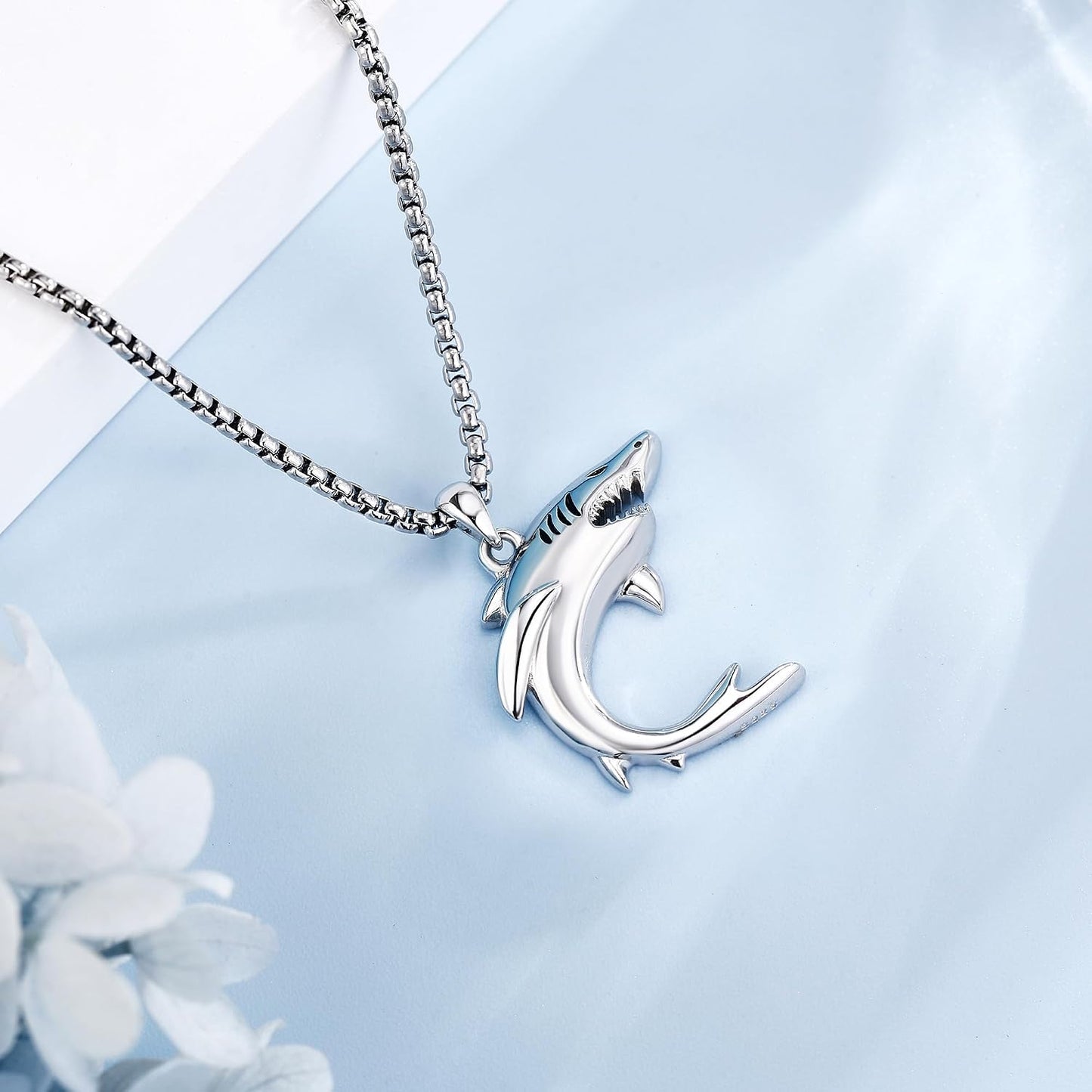 AXOMY Collar de plata de ley 925 con dije de tiburón oceánico, joye...