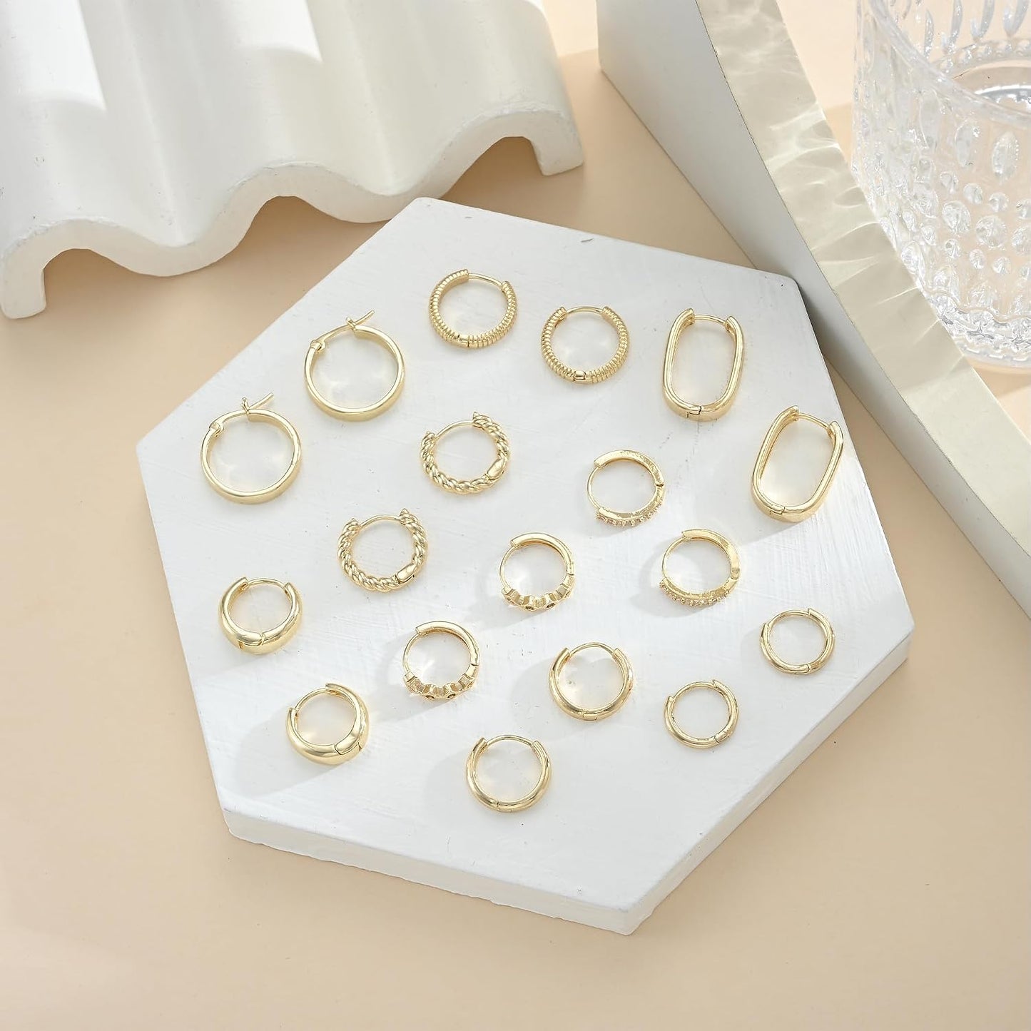 Juego de 9 pares de aretes pequeños tipo aro huggie de oro\/plata p...
